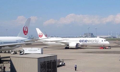 JALとANA、2025年2月以降の燃油サーチャージ1段階値上げ‥今後の見通しは？